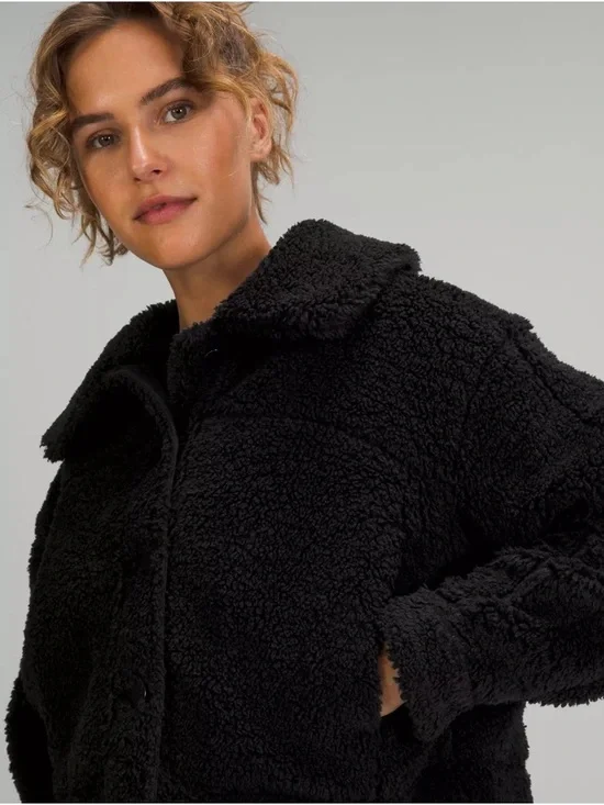 Lululemon Textured Fleece Button size 6 - Picture 2 of 11